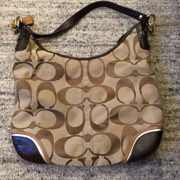 Coach Signature Print Crescent W/Shoulder Strap - Picture 8 of 8